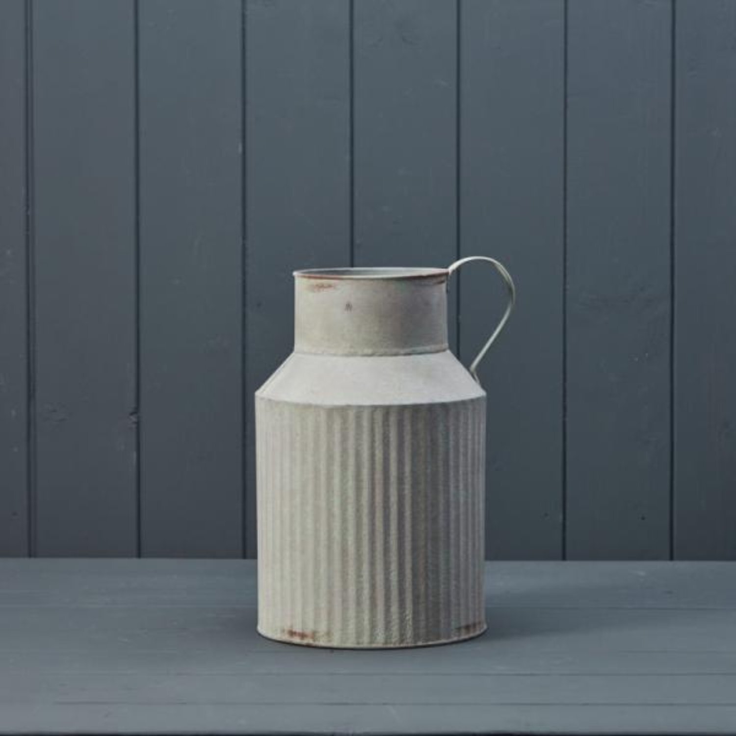 Kdmd Unisex White Vintage Ribbed Zinc Jug Base - Image 2