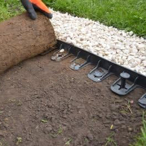 Black / 5 Flexible Garden Lawn Edging in Black shot 6049642
