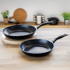KitchenCraft Non-Stick Frying Pan Set in Gift Box, 28cm and 24cm