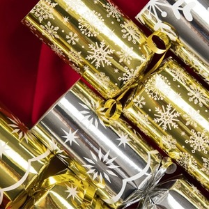 Luxury Christmas Crackers with Mini Spirits and Jewellery