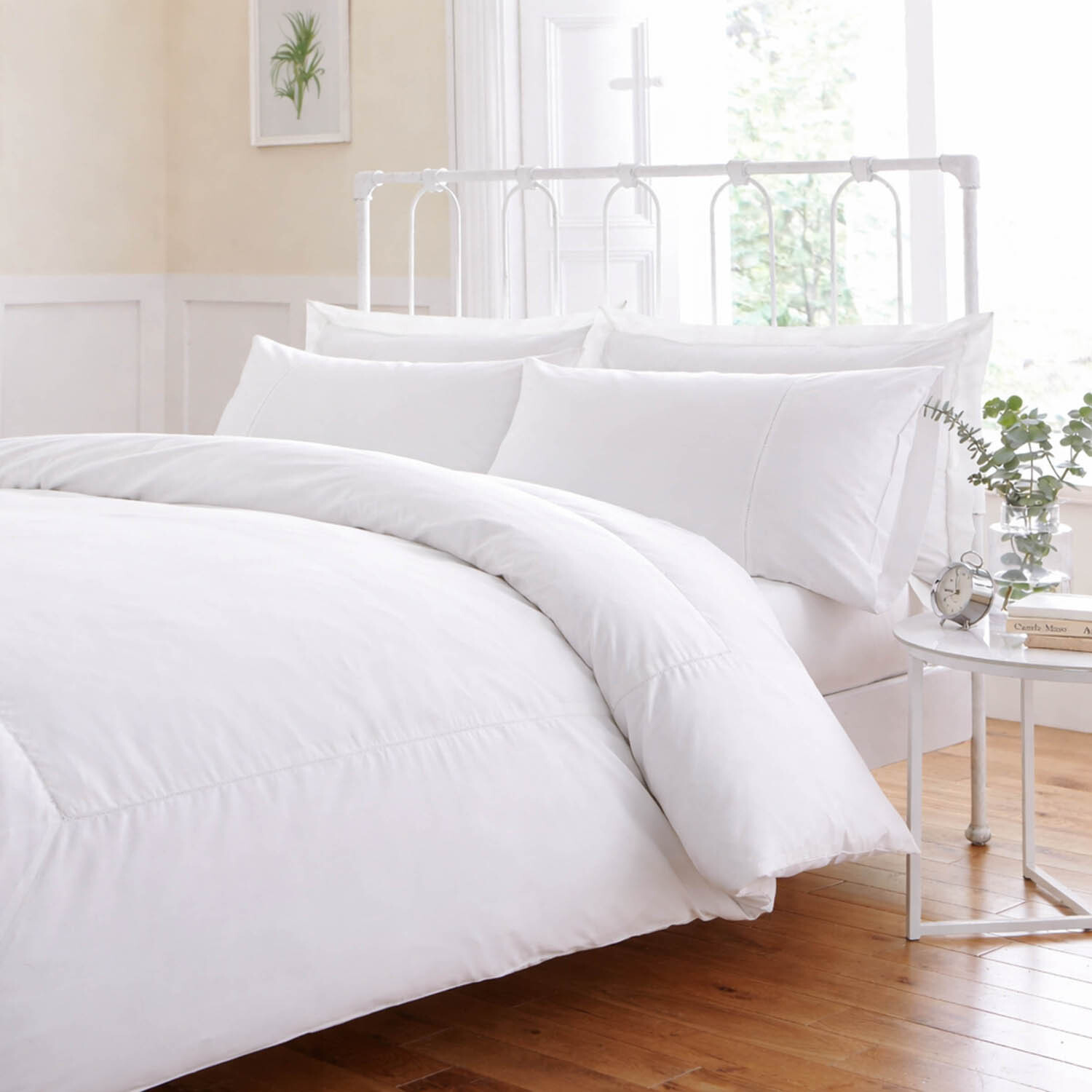 Martex Embroidered Duvet Cover Set - White / King