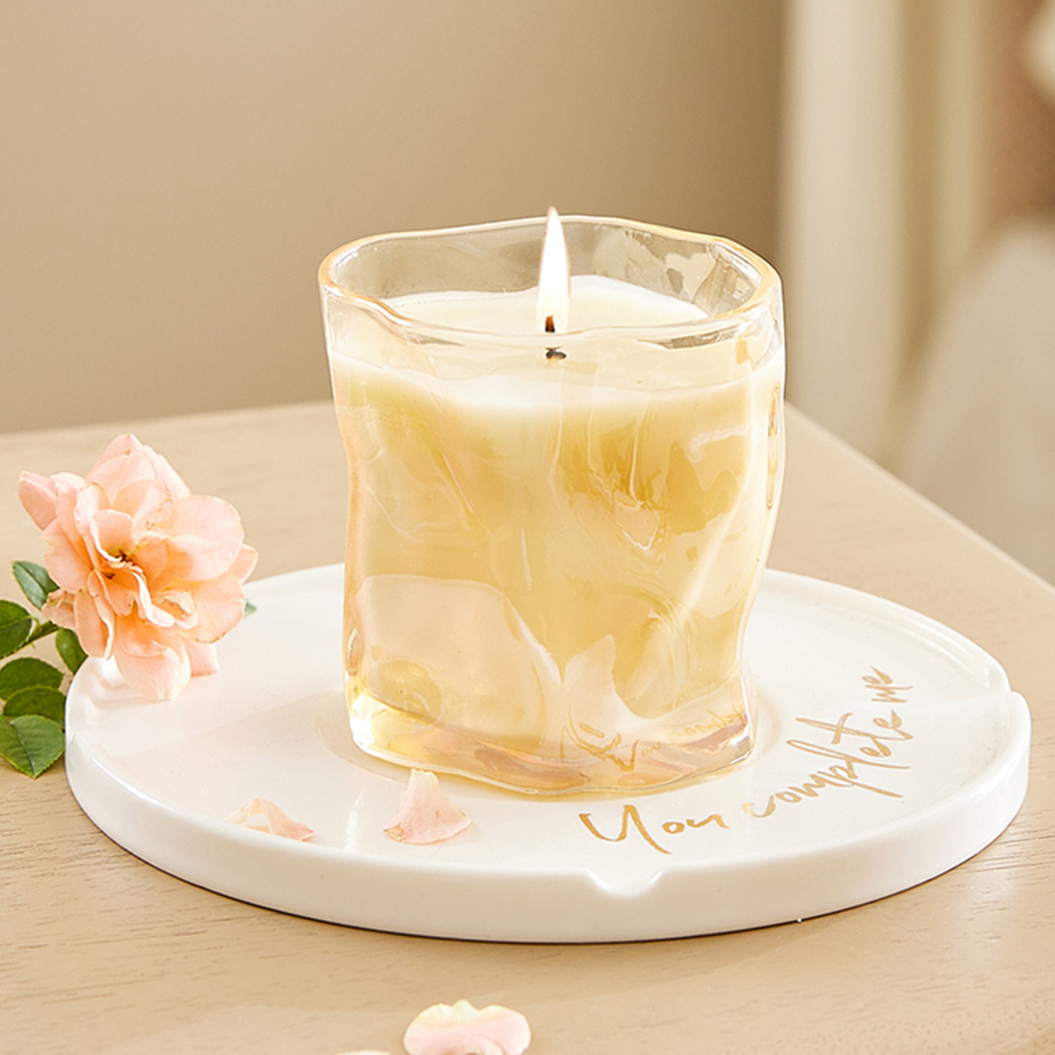 Livingandhome Eco-Friendly Soy Wax Scented Candle - Lime And Citrus