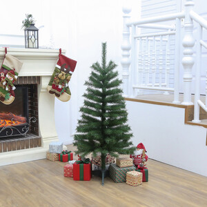 Green / 4ft Norway Fir Tree shot 10263895