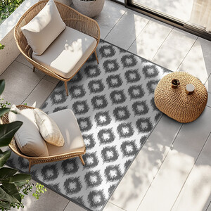 Madrid Geometric Diamond Outdoor Rug
