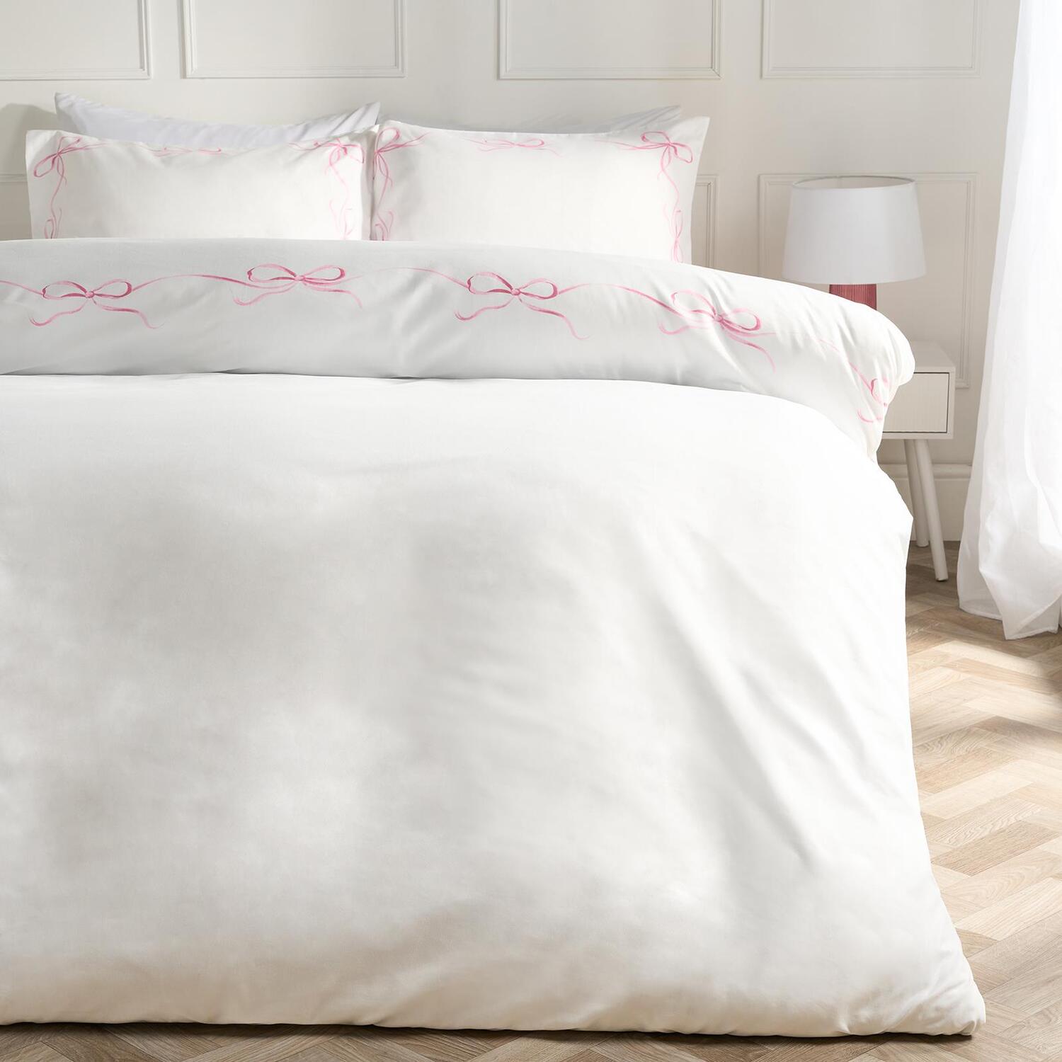 OHS Bow Border Bedding Set Microfibre Duvet Cover with Pillowcase in White | Size: Double