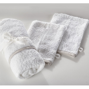 Kinder Valley Hooded Towel White with Wash Mitts White 2pk
