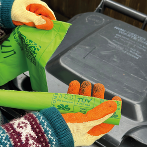 Green 140 Litre Compostable Wheelie Bin Liners 4 rolls of 5 bags (20 bags total)  shot 7250928