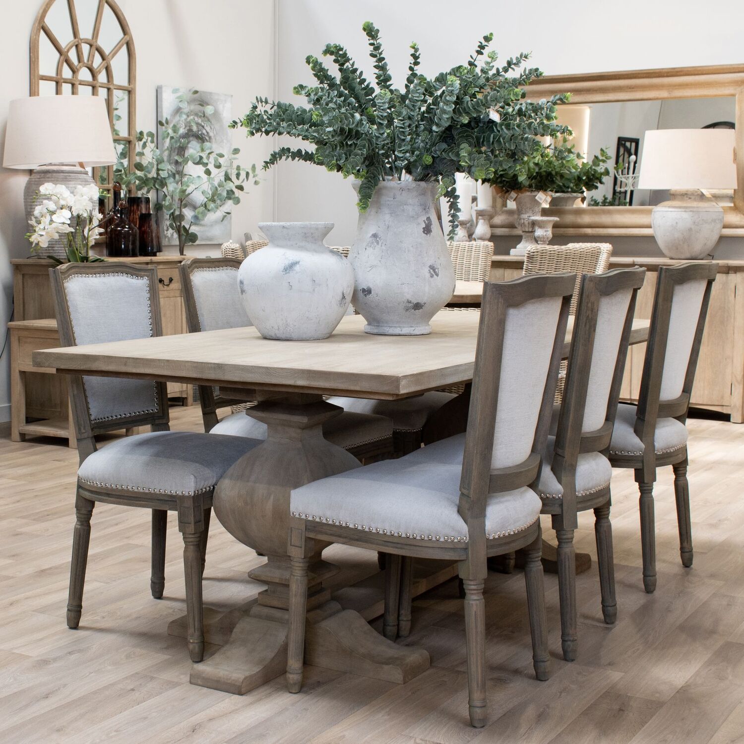 Elegant Large Dining Tablep - Brown