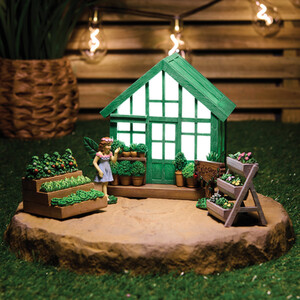 Light Up Greenhouse Garden Ornament Set