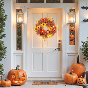 Lifeideas Autumn Daisy Maple Leaf Hanging Wreath
