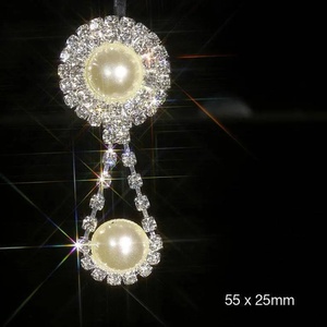 Pack of 10 Elegant Pearl And Diamante Drop Pendant Embellishments