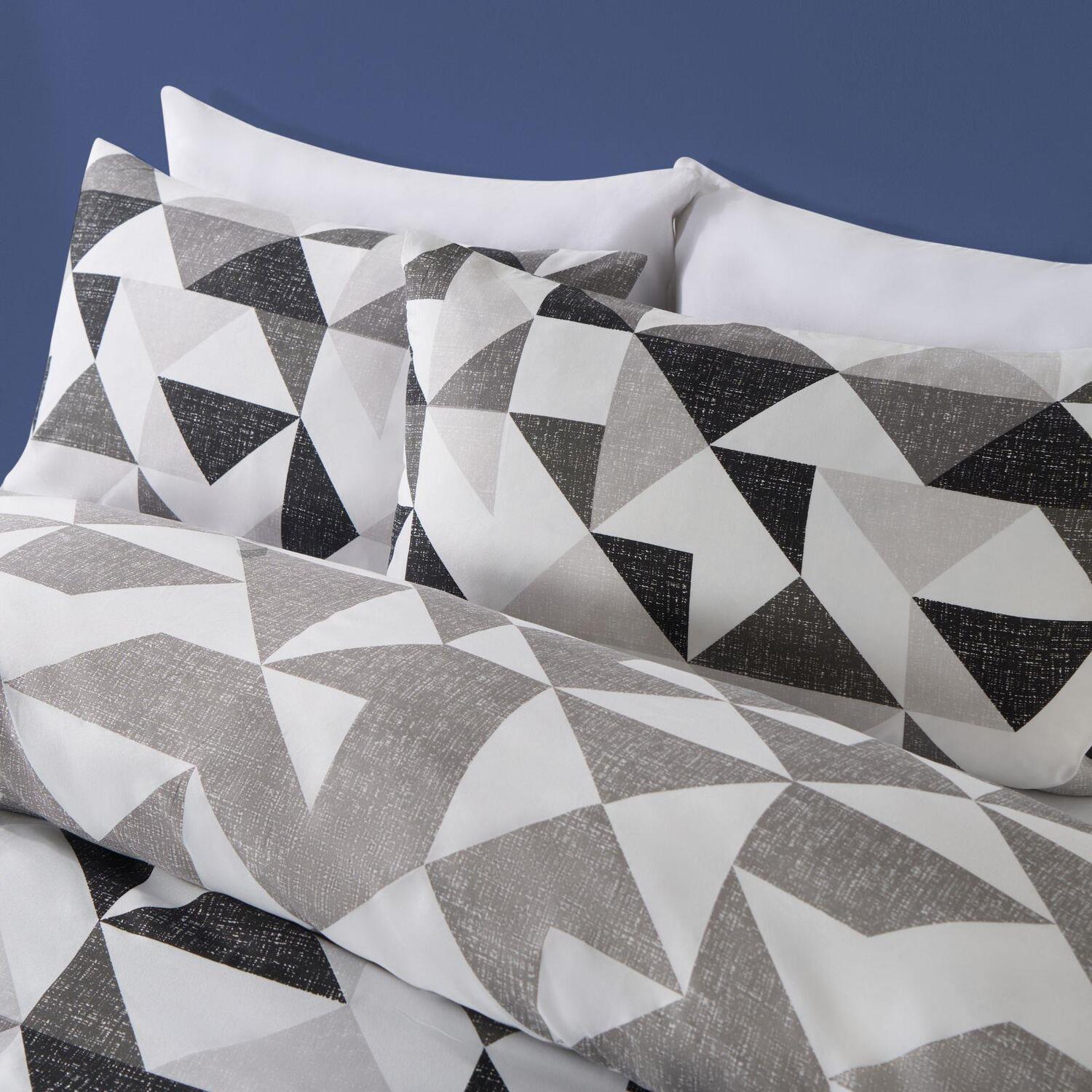 Geo Shapes Duvet Cover Set - Black Single