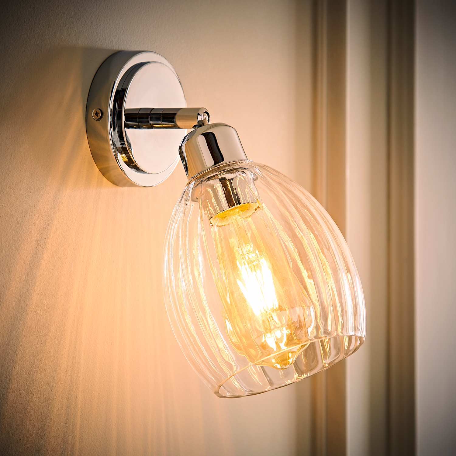 Valuelights Cheltenham Adjustable Wall Spotlight With Ribbed Shade - Brushed Chrome / 1