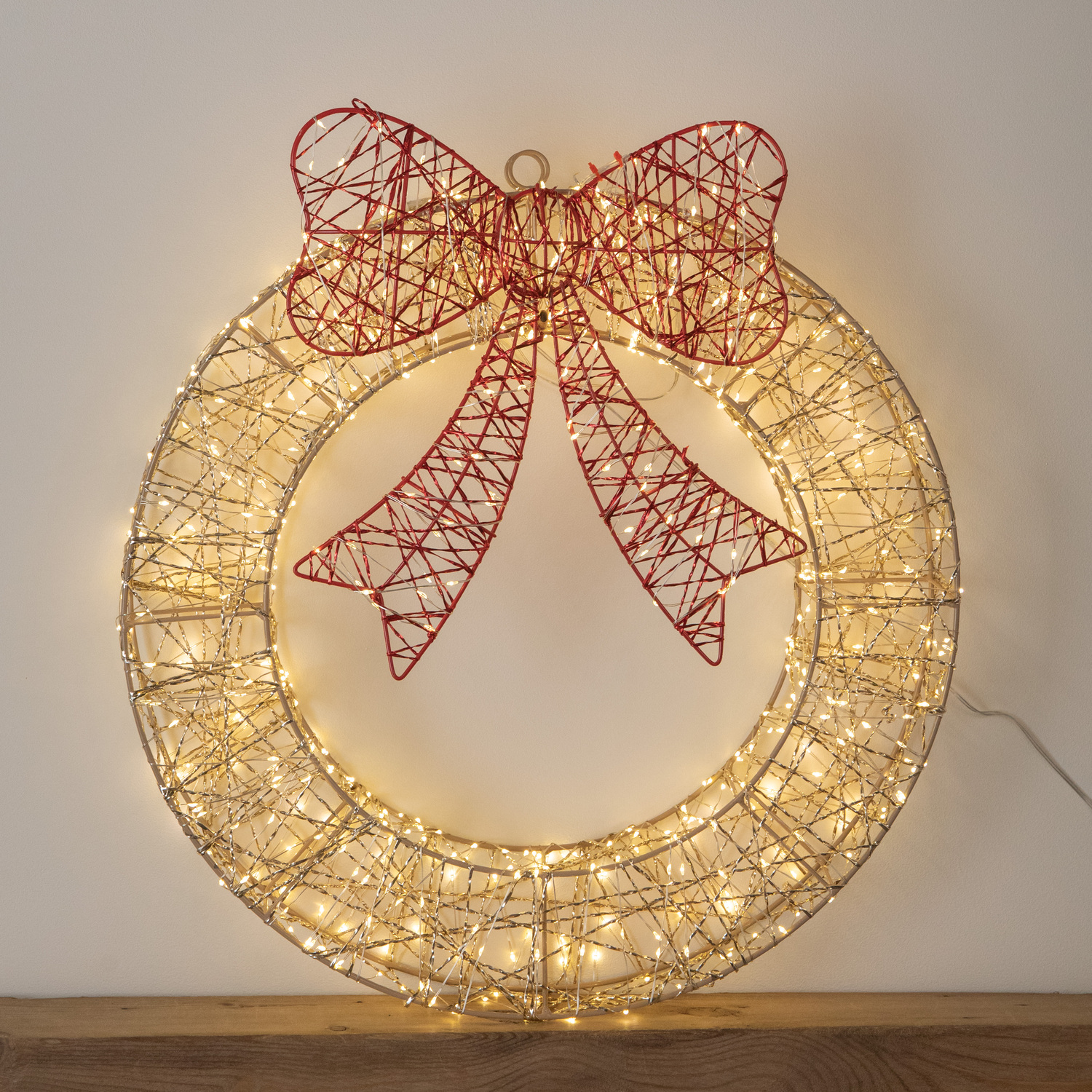 Samuel Alexander 50cm Gold LED Christmas Wreath with Red Bow and Timer, 600 Warm White Lights for Indoor and Outdoor Seasonal Halloween Decoration - Image 5