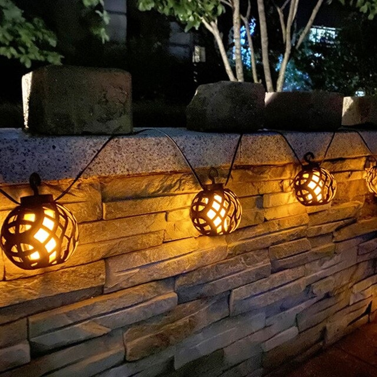 Image of Led Solar Flame Garland - Black