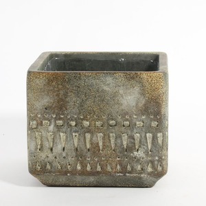 Totem Cube Plant Pot