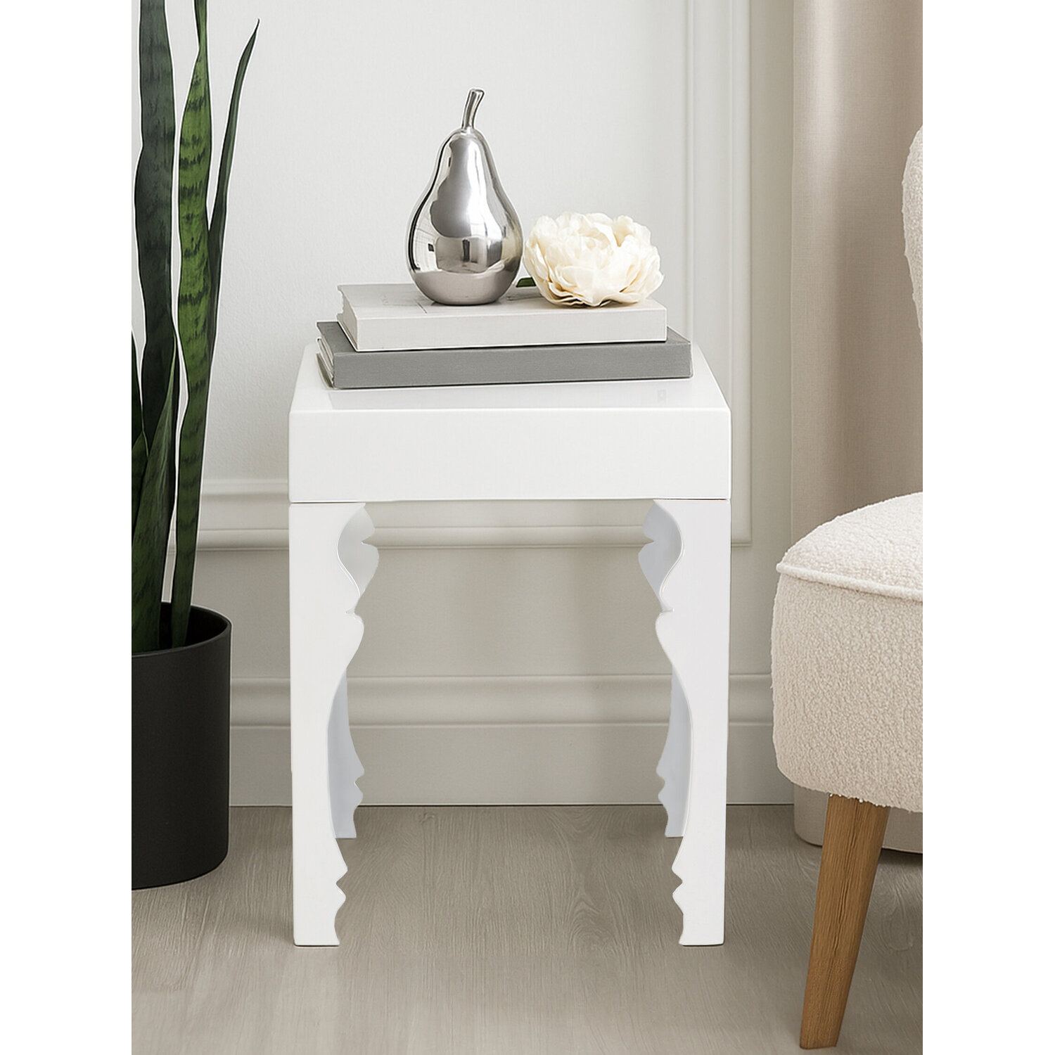 Luis White High Gloss Side Table - White