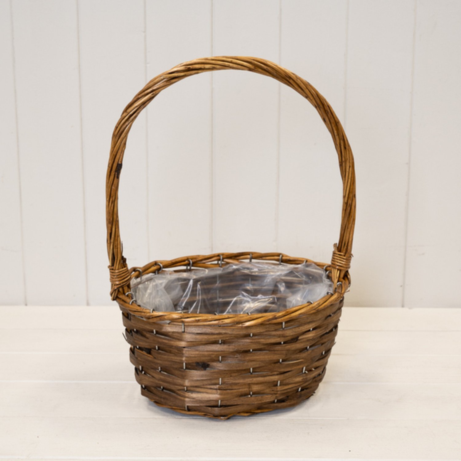 Kdmd Oval Brown Willow Basket With Overhandle - Brown