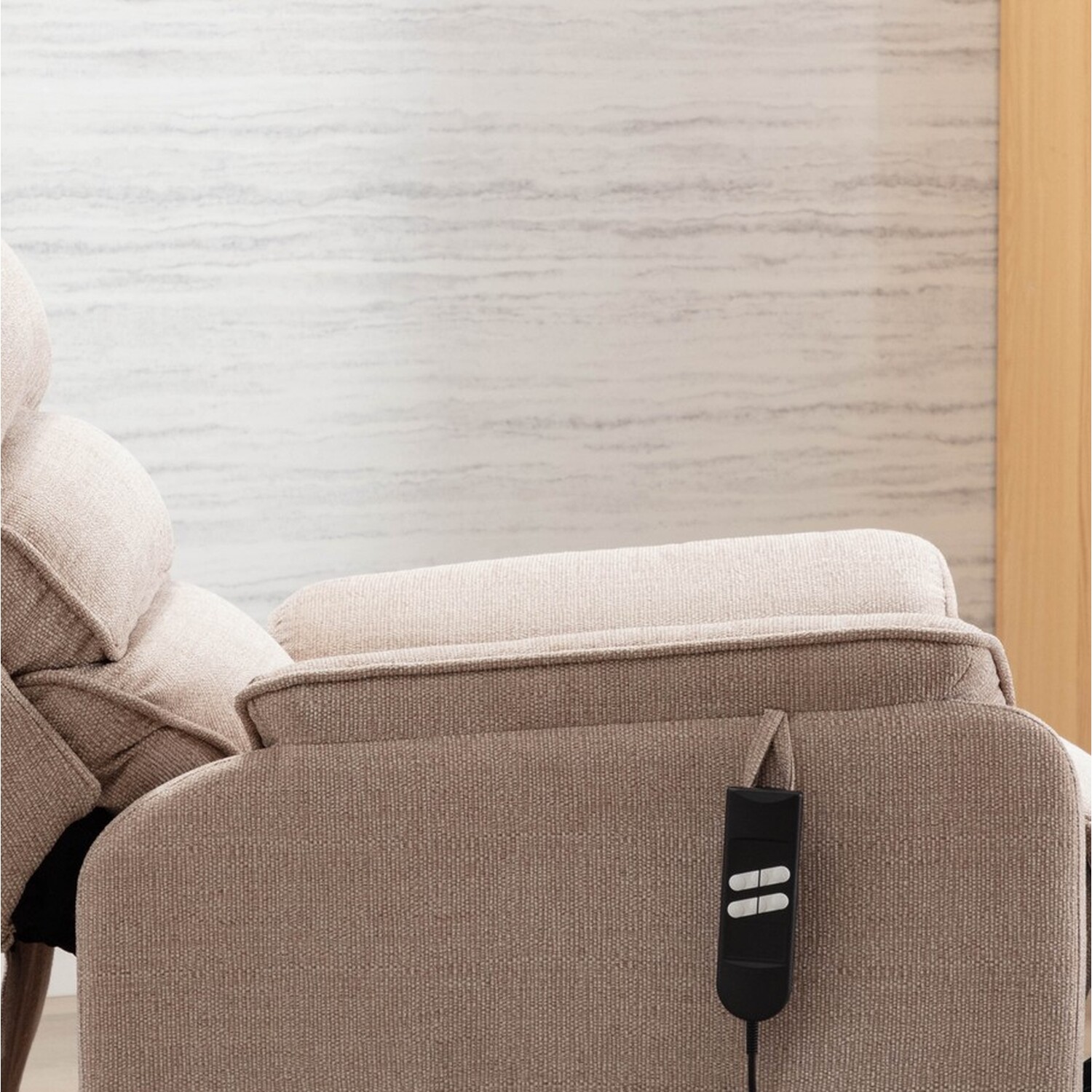 Carlton Riser Recliner - Lisbon Wheat