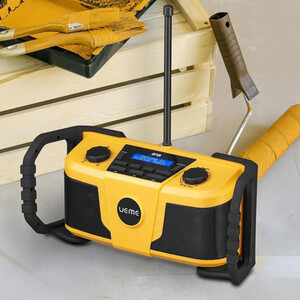 5W Jobsite DAB Radio