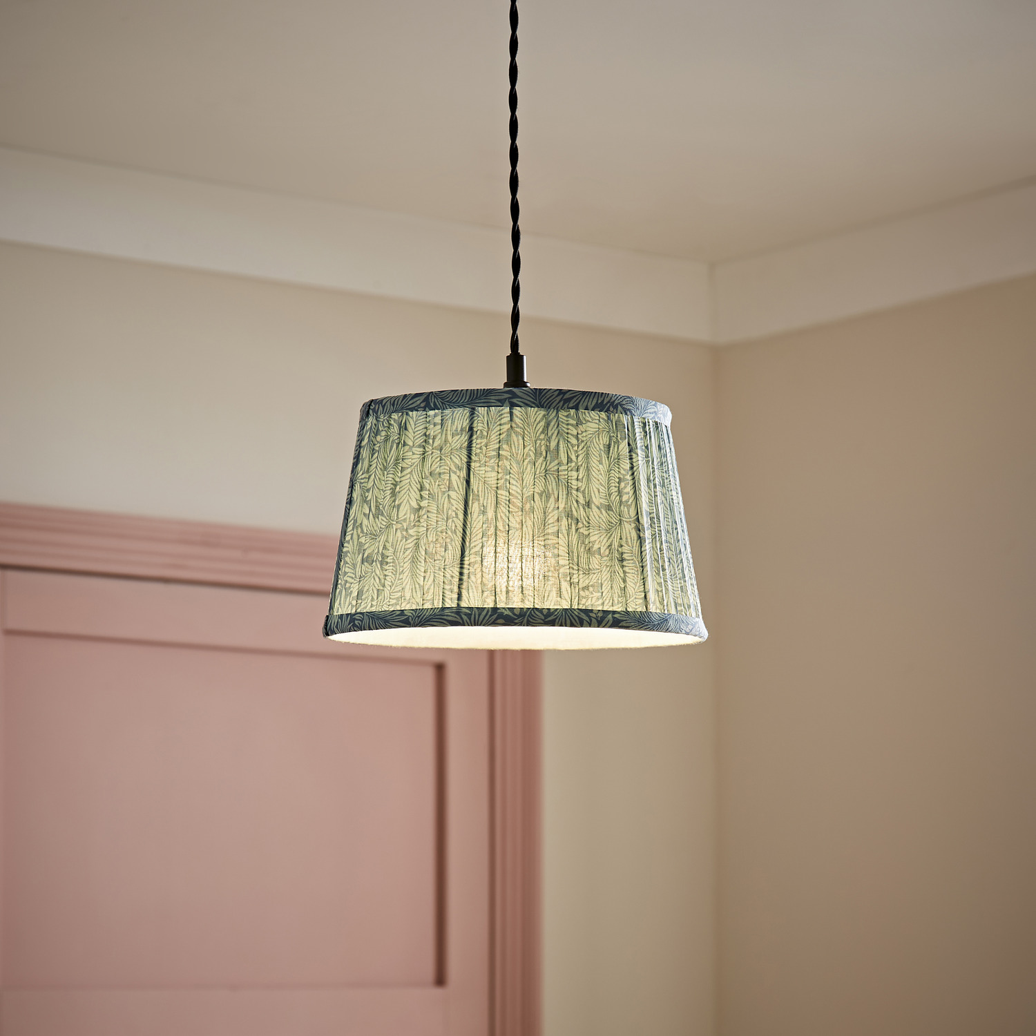 Image of Alba Small Tapered Leaf Pleated Ceiling&hellip;