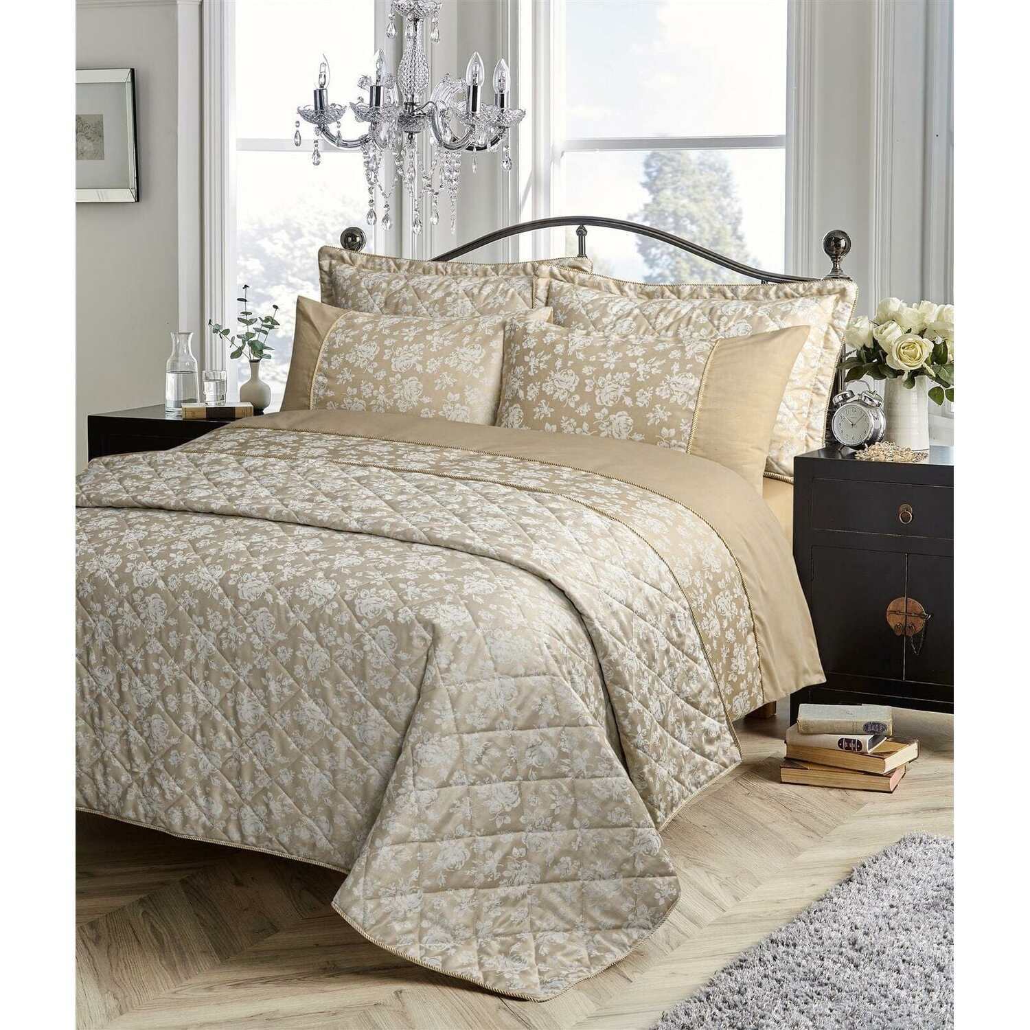 Kew Woven Jacquard Duvet Set - Gold Superking