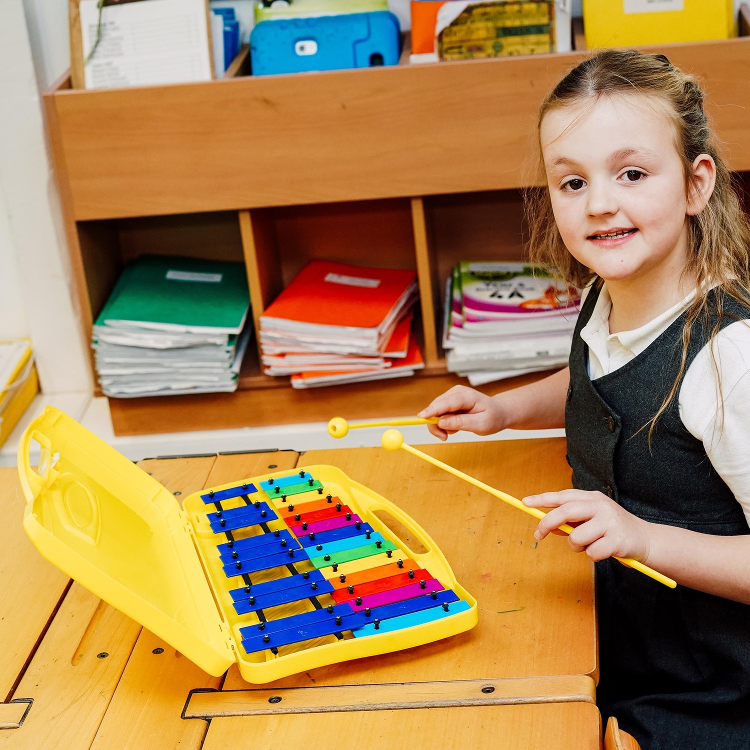 A-Star 25 Note Chromatic Glockenspiel - Yellow - Image 5