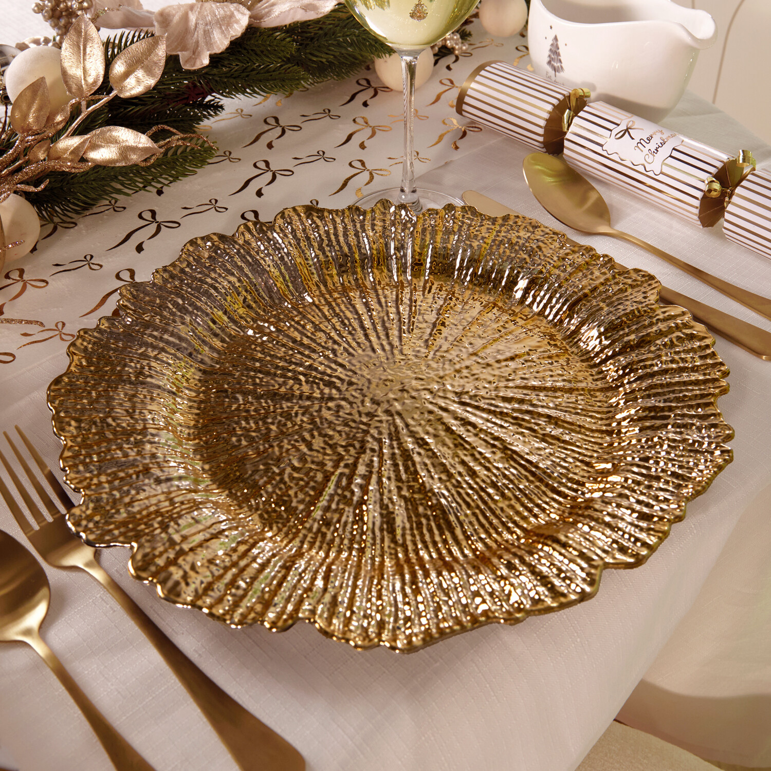 Image of Electroplated Charger Plate - Gold