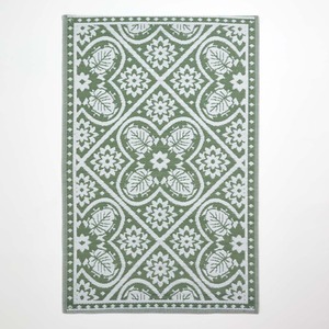 Homescapes Outdoor Rug Waterproof Reversible, 182 x 122 cm, Green Floral Leaf