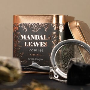 Green Dragon Tea Blend Fruity Sencha Lung Ching in Elegant Tin