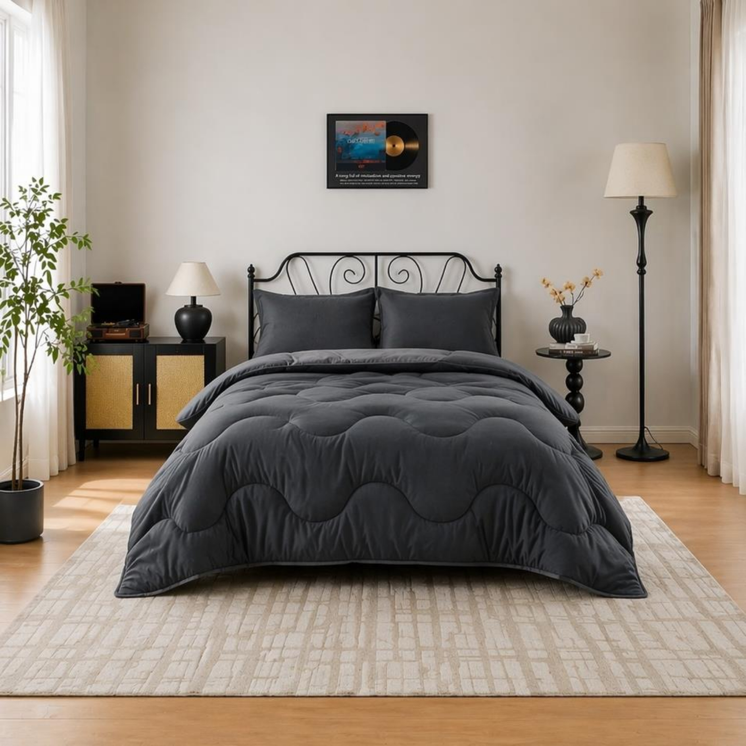 Dyzi 10.5 Tog Supersoft Microfibre Duvet - Coverless or Covered Set in Grey | Size: Double
