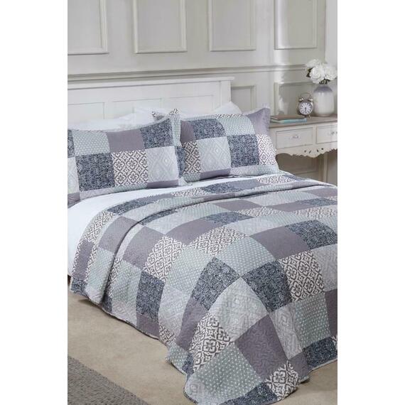 Chiltern Patchwork Bedspread