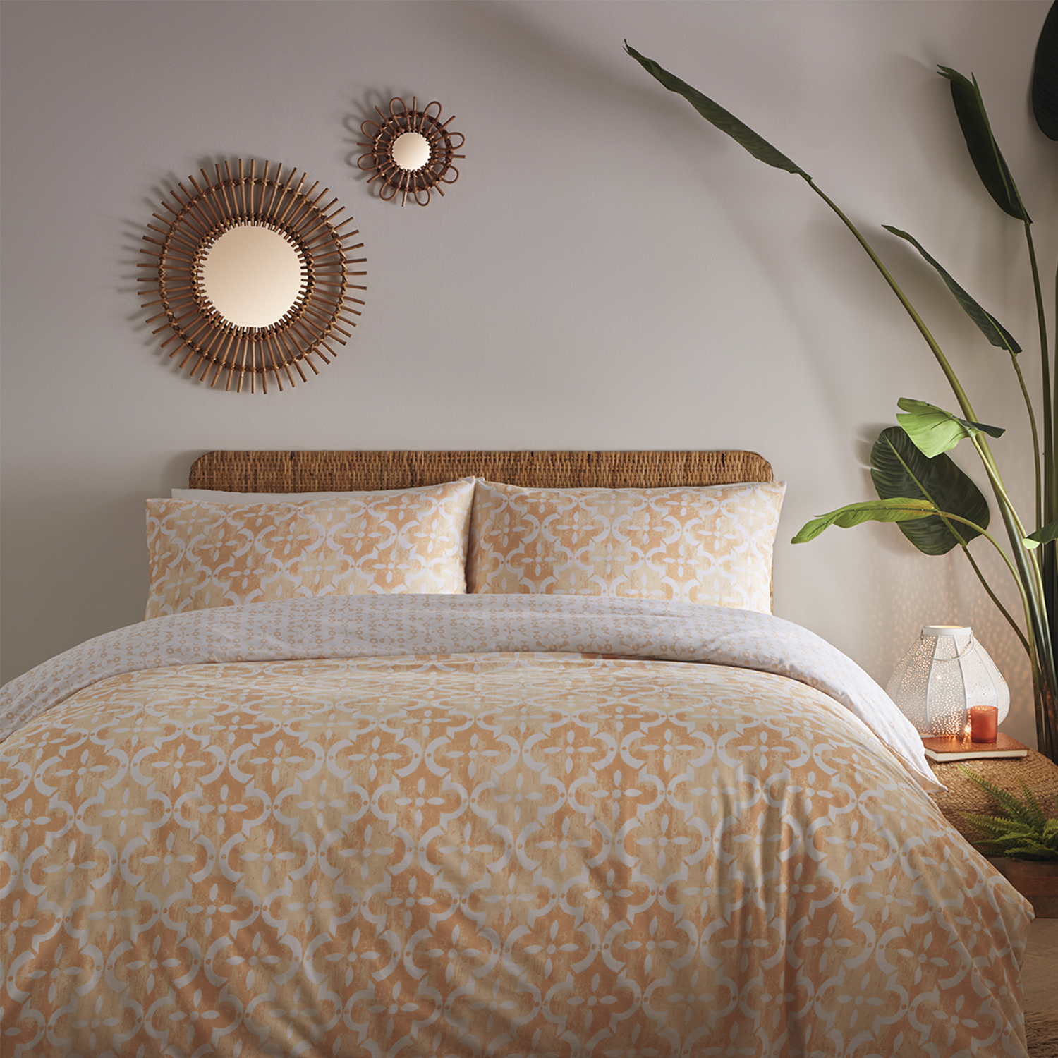 Charlotte Thomas Medina Duvet Cover Set - Pink Superking