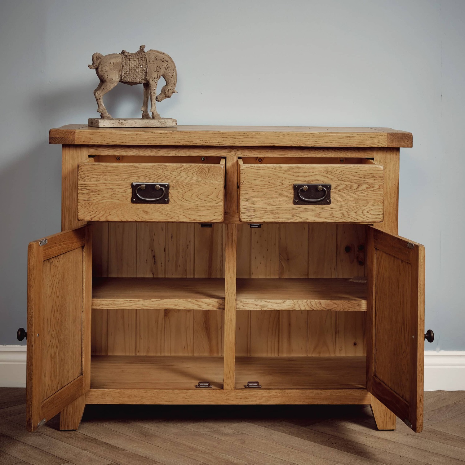 Rustic Oak 2 Door 2 Drawer Sideboard - Brown