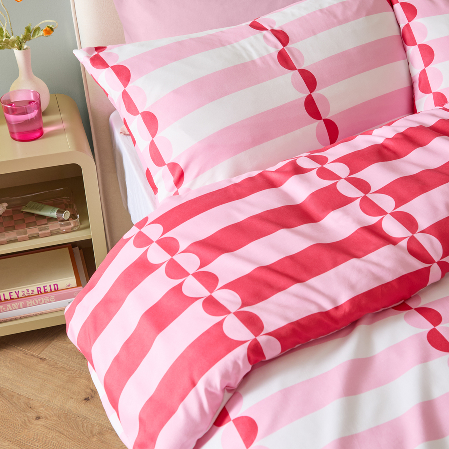 Lottie Reversible Soft Touch Duvet Cover Set - Red Double