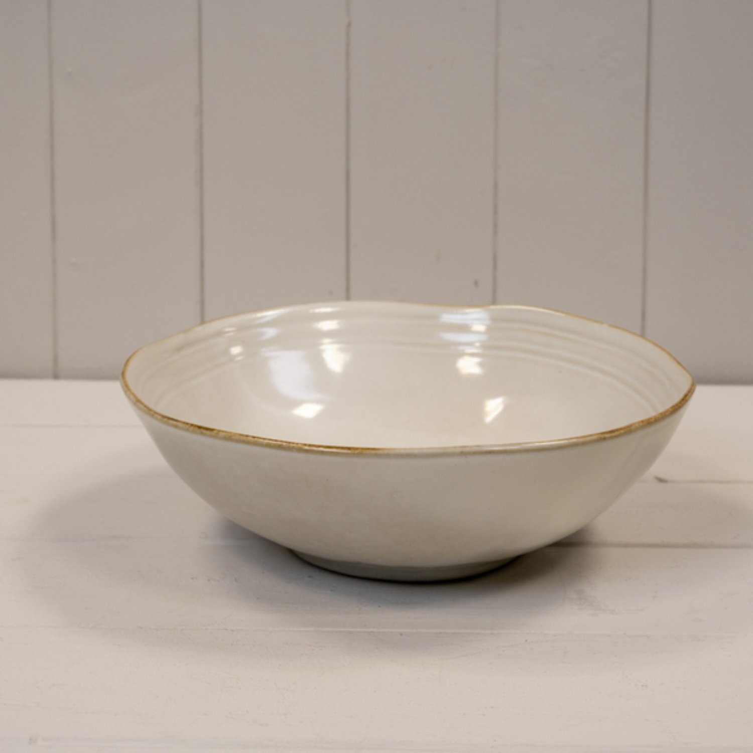 Image of Cream Satchville Stoneware Salad Bowl -&hellip;