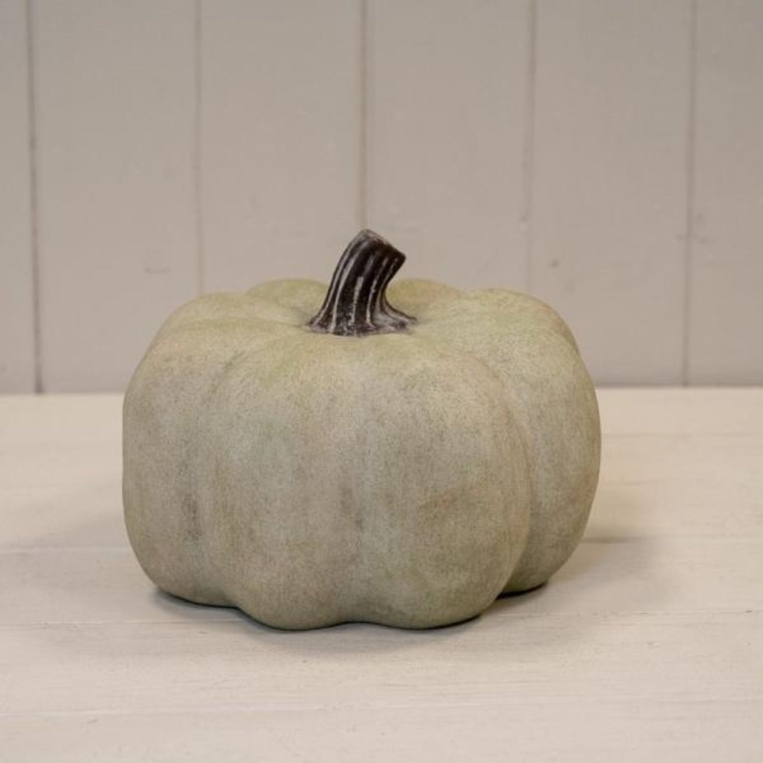 Kdmd Dusty Green Medium Ceramic Pumpkin Ornament - Pale Green
