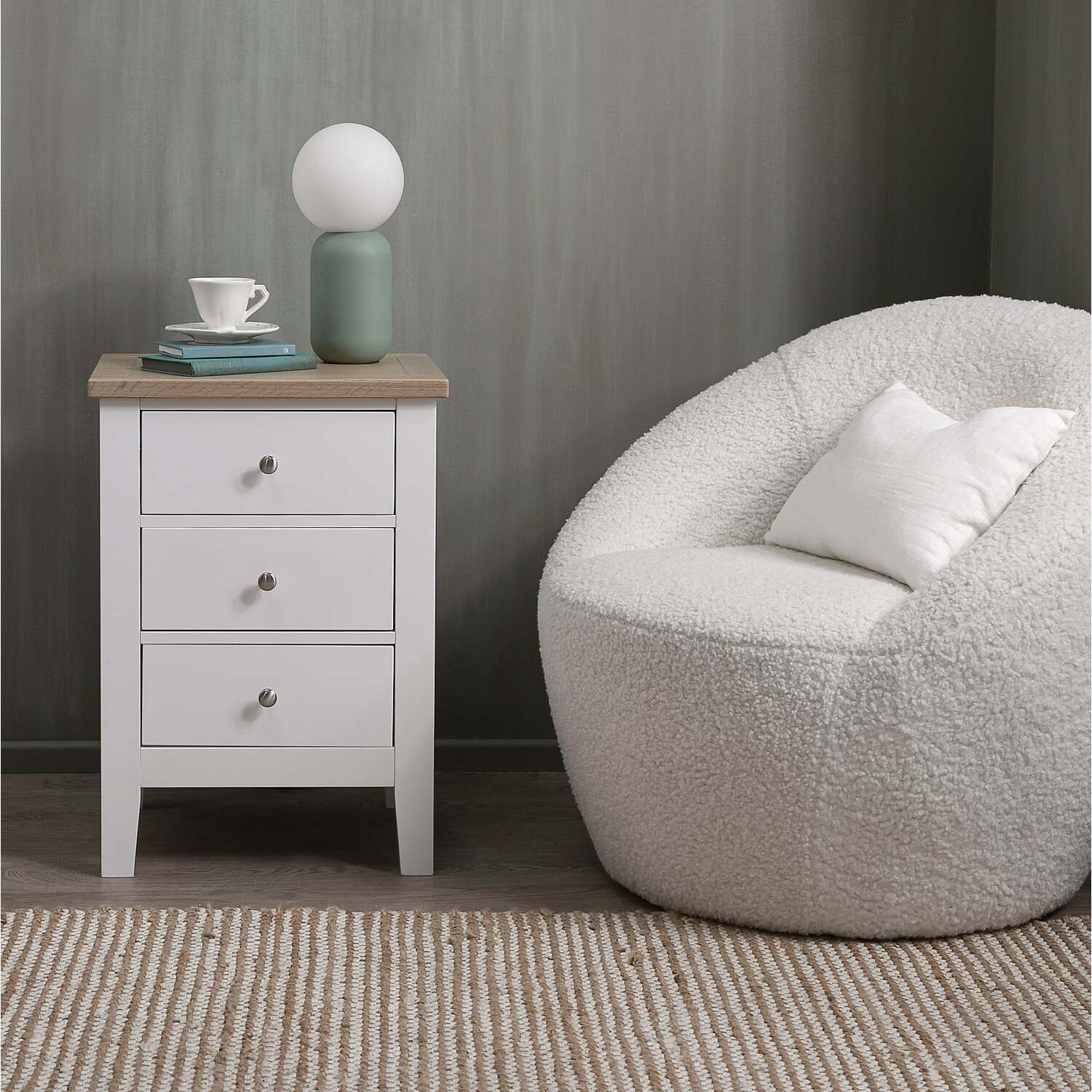 Leines 3 Drawer Bedside Chest - White