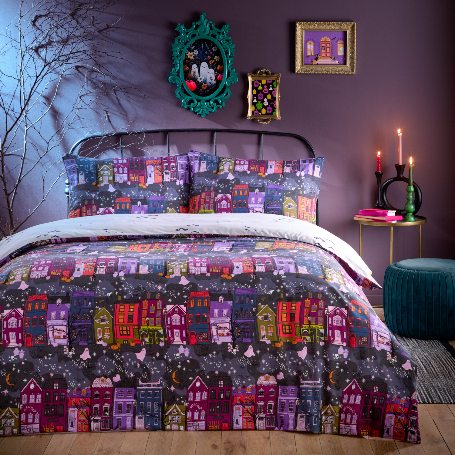 Creepy Town Reversible Duvet Cover Set - Charcoal