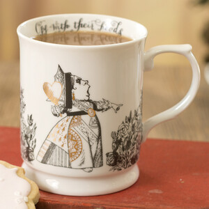 Victoria And Albert Alice In Wonderland Tankard Mug
