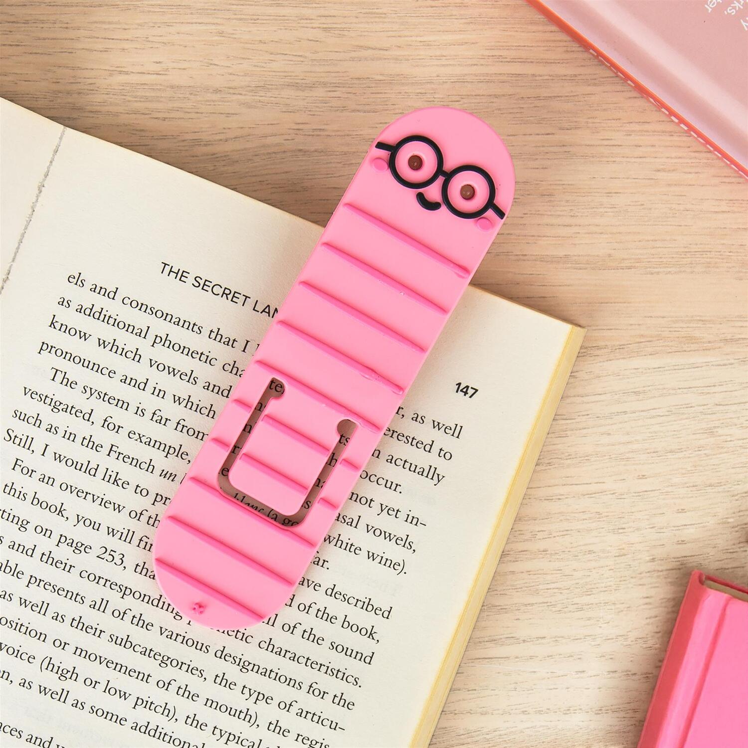 Gift Republic Unisex Pink Bookworm Flexible Led Reading Light And Bookmark In Kids - Image 5
