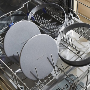 Morphy Richards Loose Base Shallow Cake Tin Set