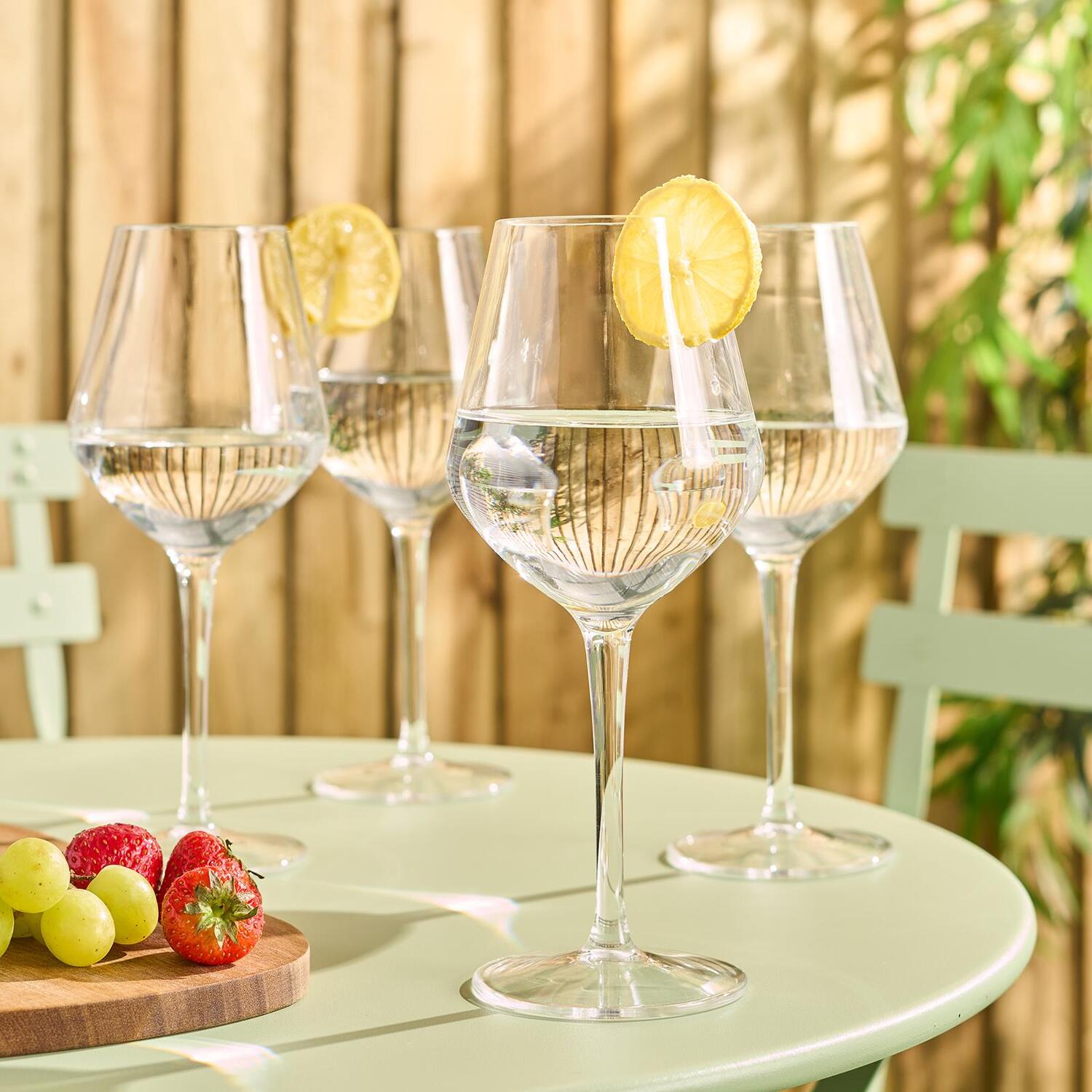 Image of OHS Plastic Wine Glasses - Clear