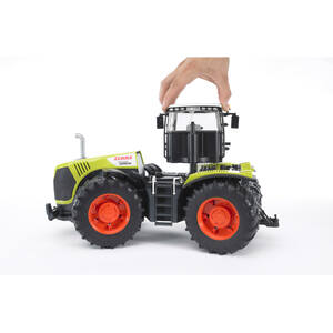 Bruder Claas Xerion 5000 Detailed Vehicle & Playset Model
