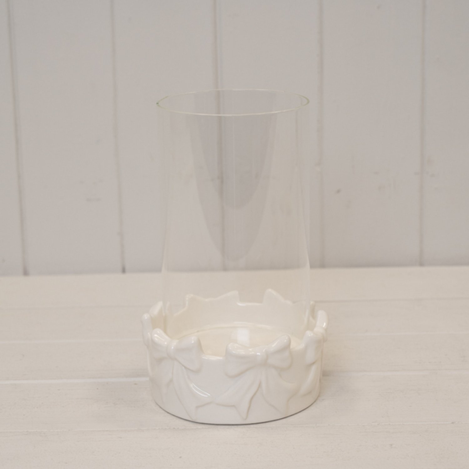 Kdmd White Round Bow Candle Holder With Glass Insert - White