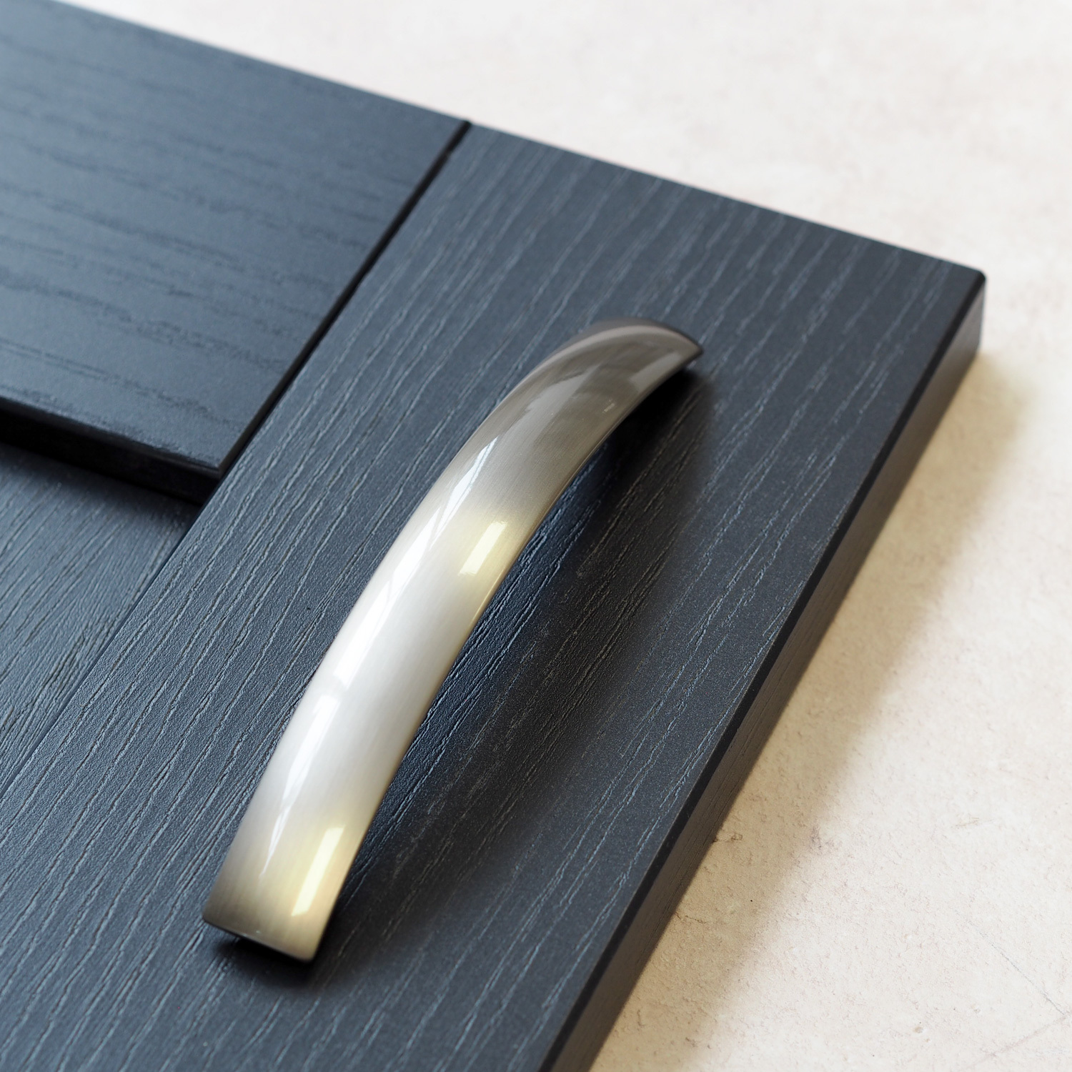128mm Brushed Nickel Flat Bow Handle for Kitchen Cabinets | Bedroom | Bathroom | Furniture | Cupboards | 2 Sizes - Image 3