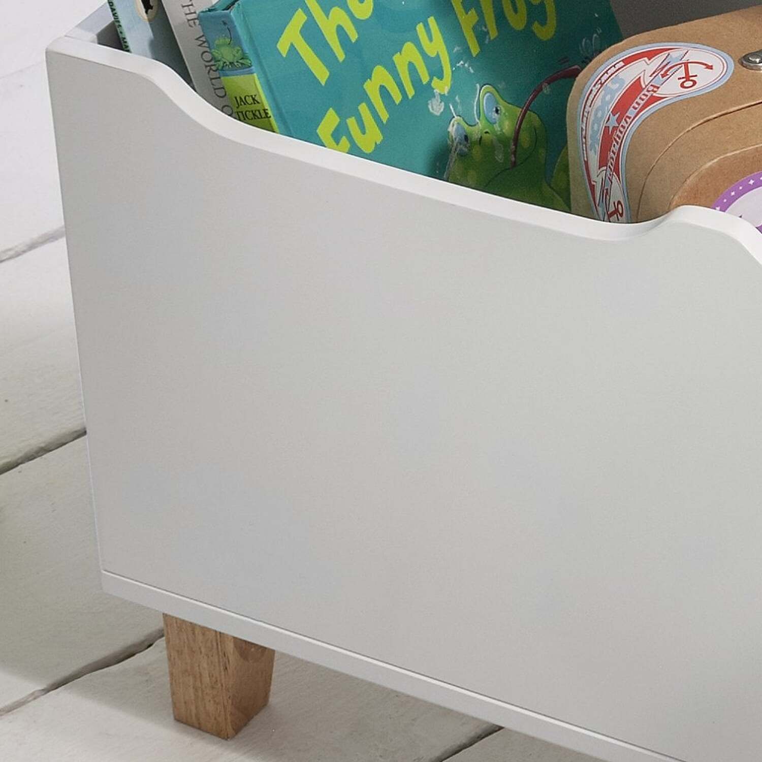 Sigrid Toy Box In White And Natural Pine - White