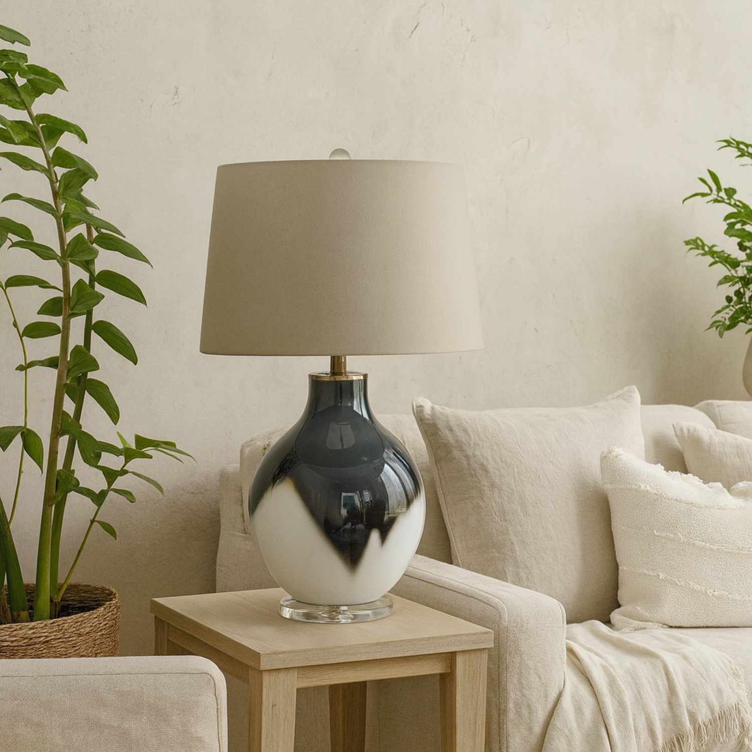Image of Mist Wave Ombré Glass Table Lamp&hellip;