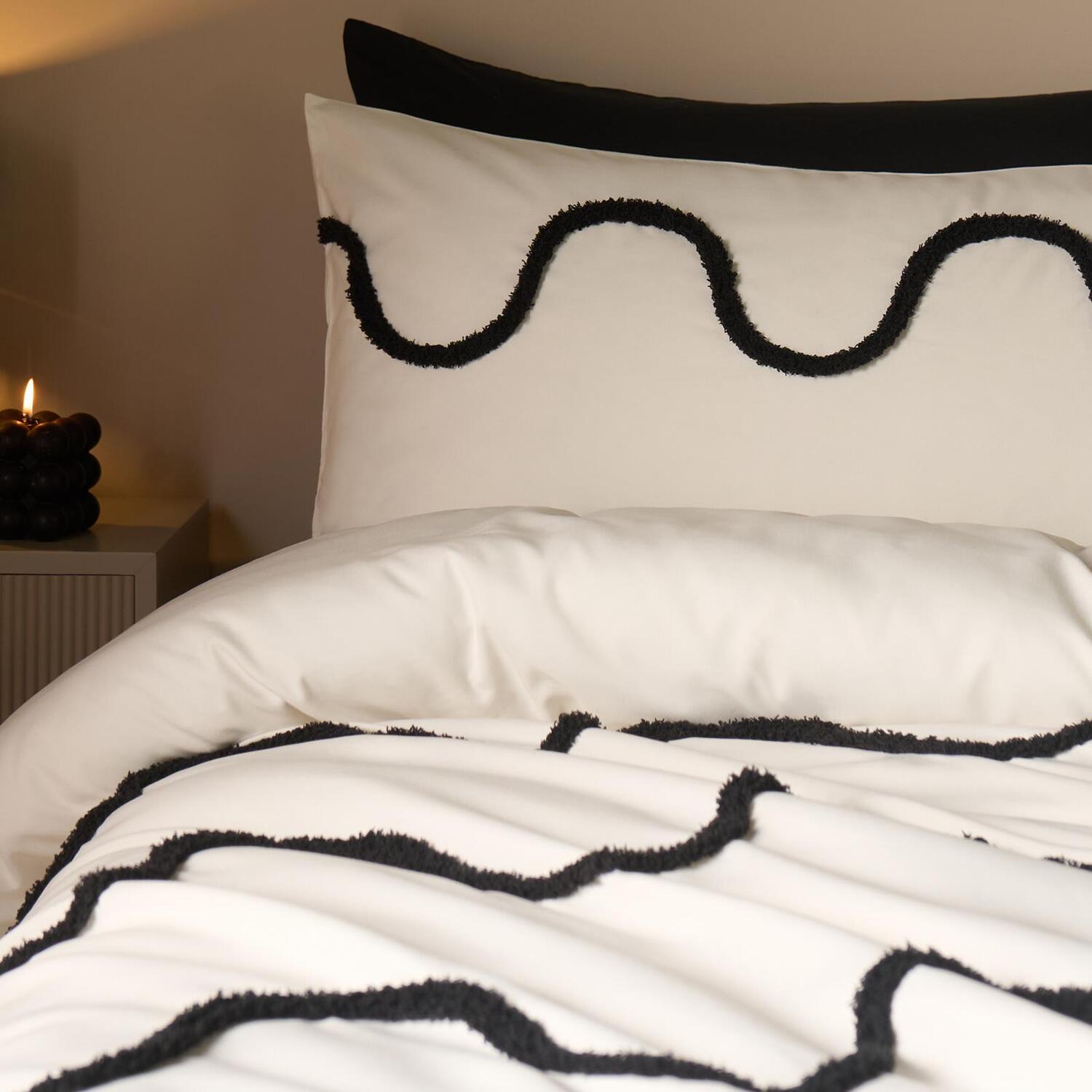 Ohs Tufted Wave Duvet Set - Monochrome / 0.75Kg