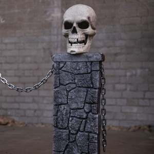 90cm x 1.2m Battery Powered Light Up Halloween Skull Fence with LEDs